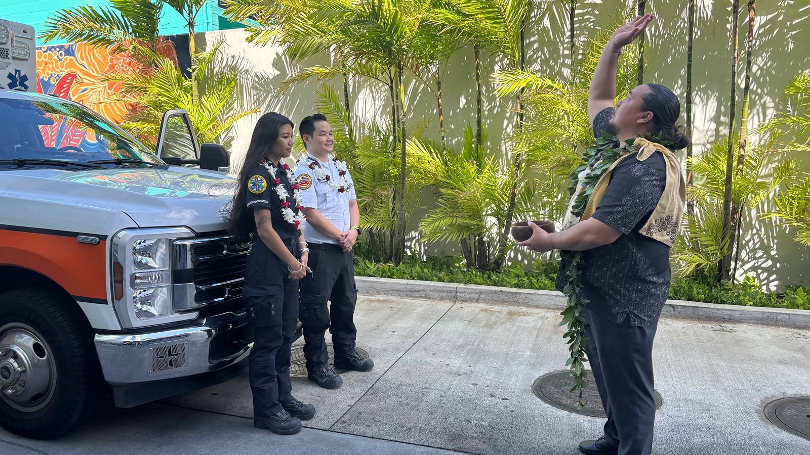 Kaimuki, blessing ceremony, EMS station, paramedic, EMT