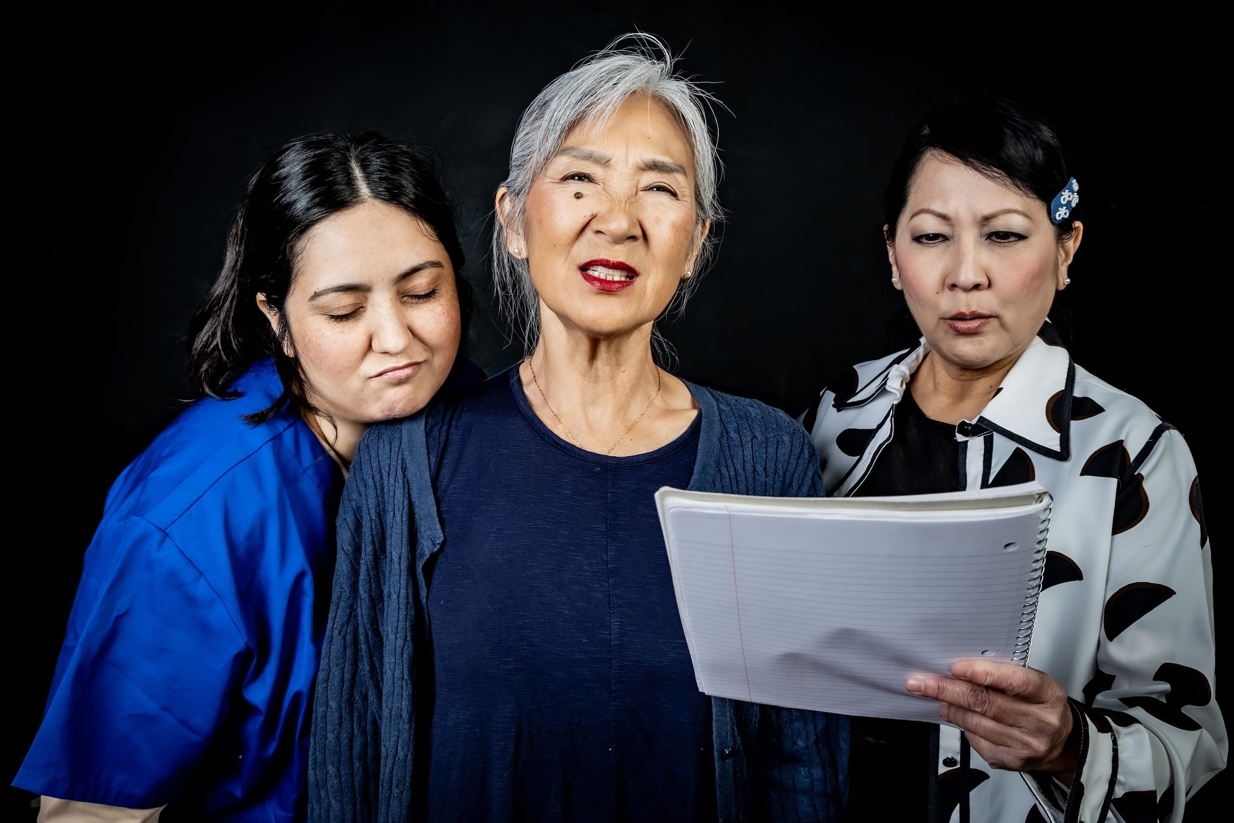 The play "Memory Beads" explores themes such as aging, memory and identity.