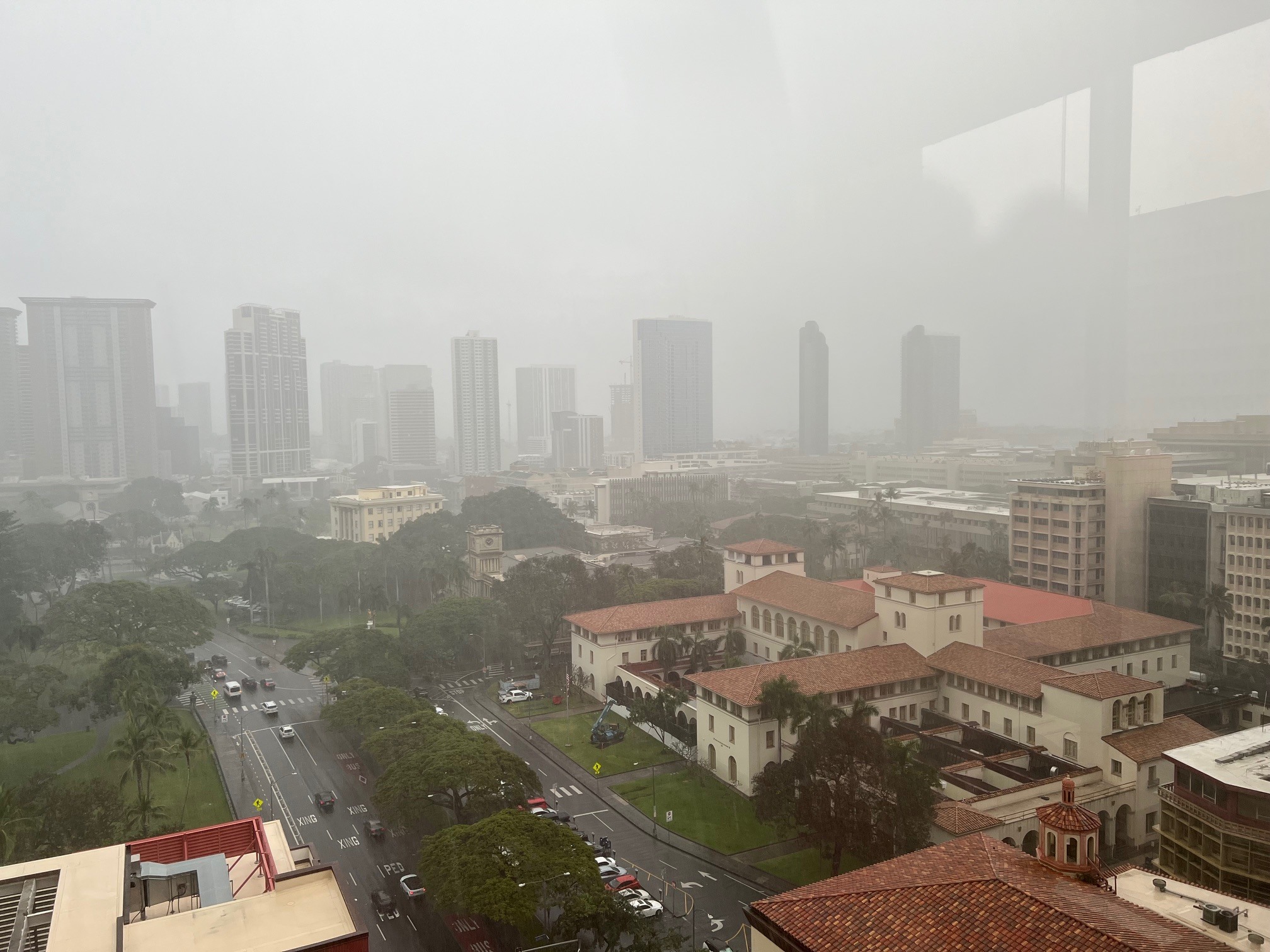 The Kona Low rolls onto Honolulu, Thursday, March 12.