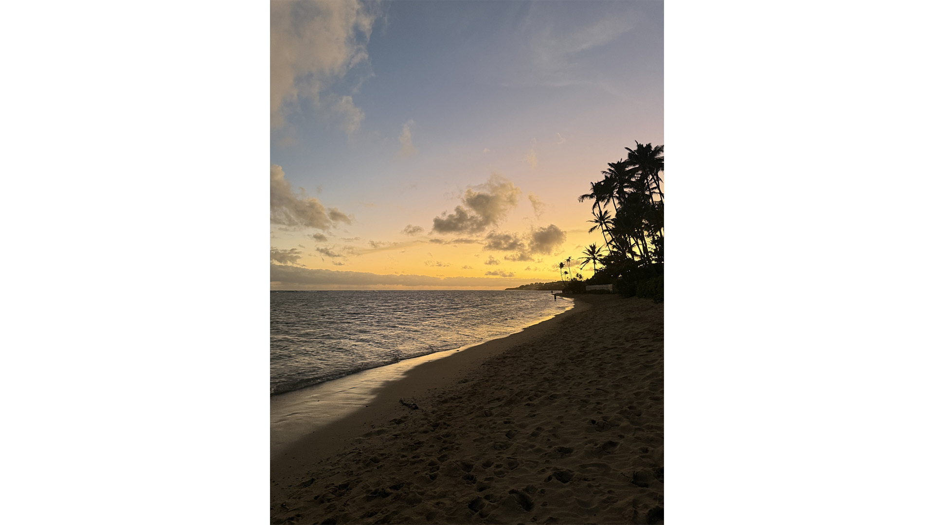 Sunset at Kahala Beach