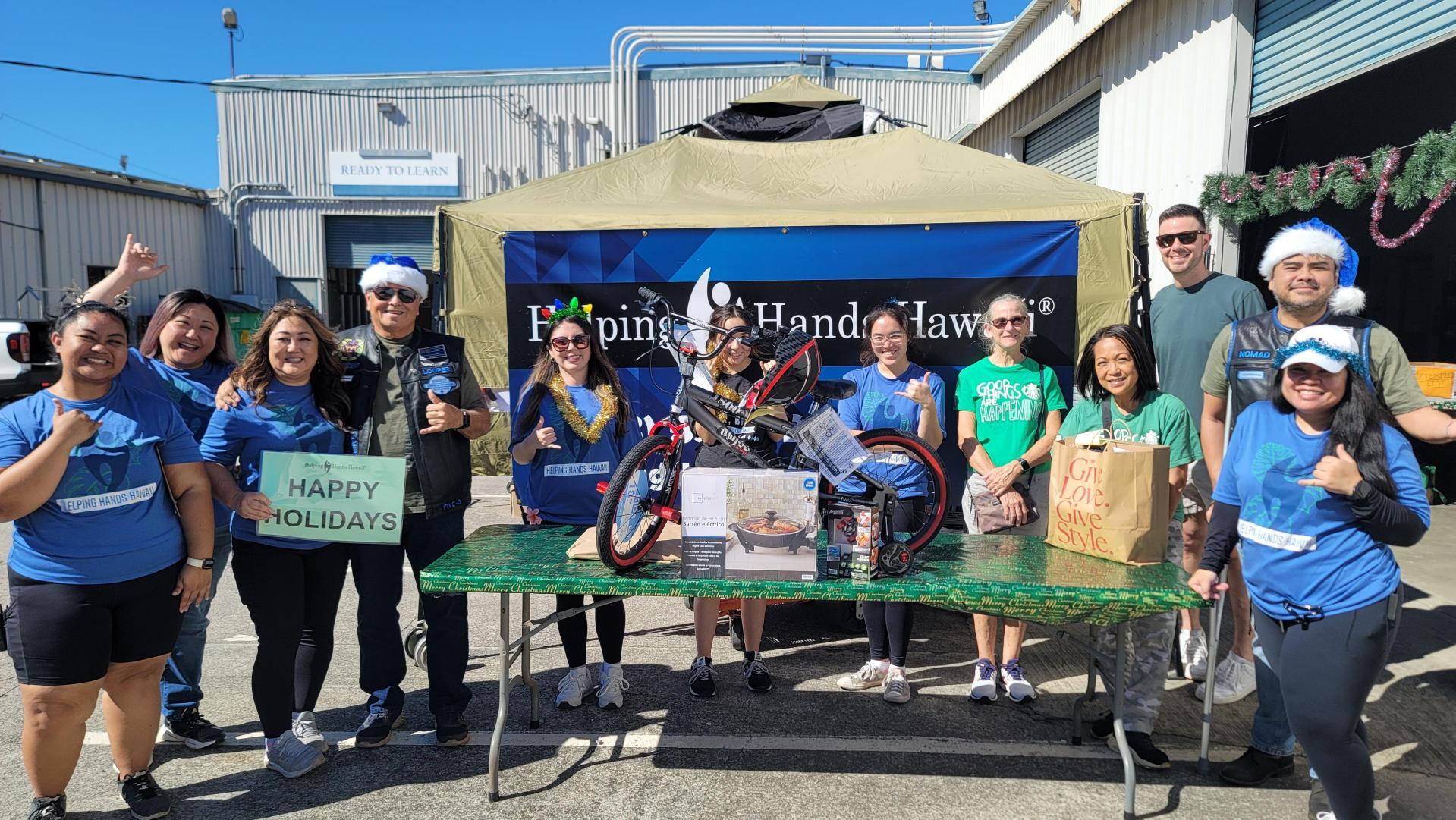 Ways to give back this holiday season