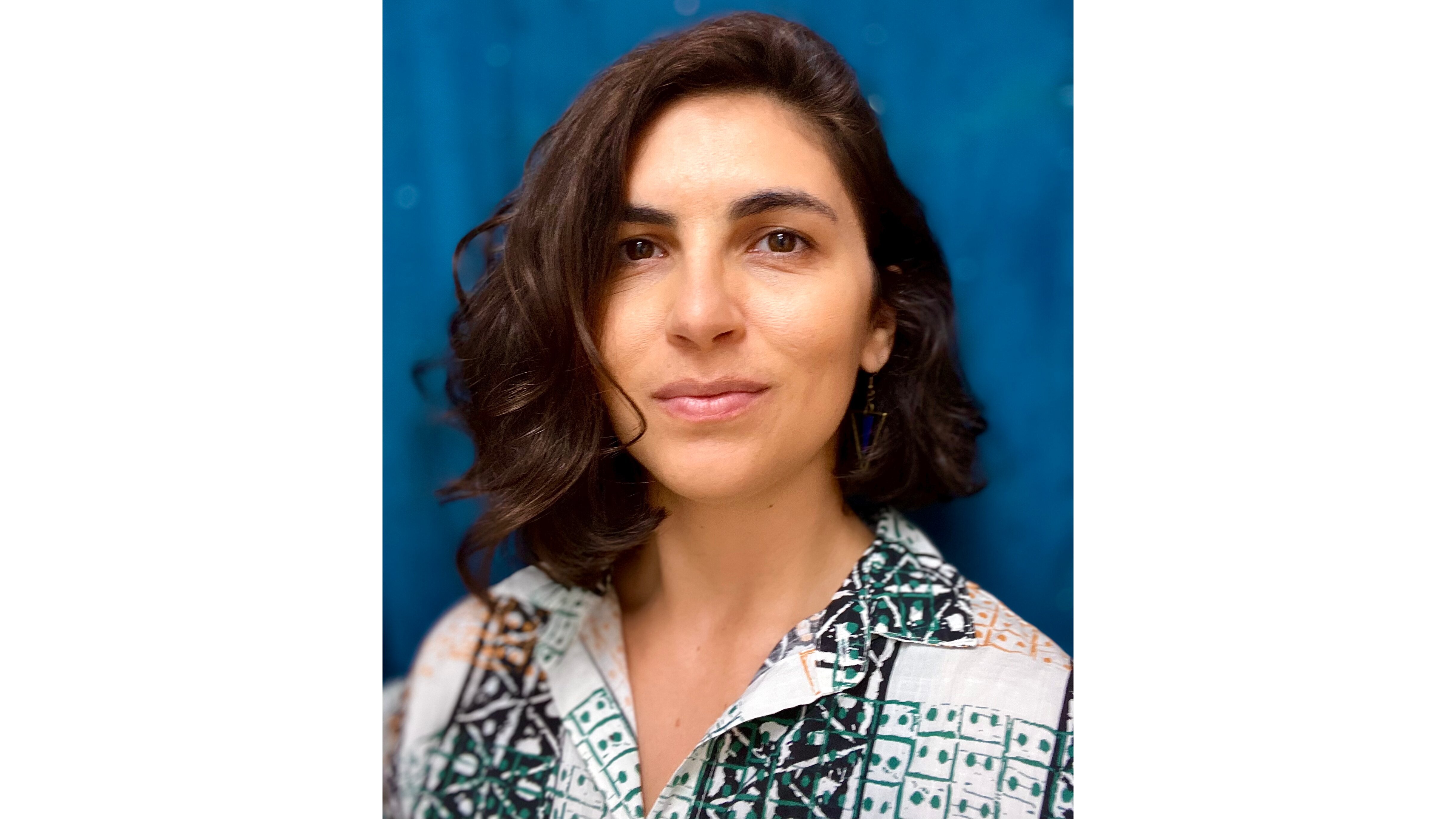 Nāwāhineokalaʻi Lanzilotti (Music) is a kanaka ʻōiwi multidisciplinary artist, sound practitioner and educator from lower Mānoa, Oʻahu. In 2023 she founded Pulse Oceania, an initiative advancing Pacific sovereignty through Indigenous creative exchange. 