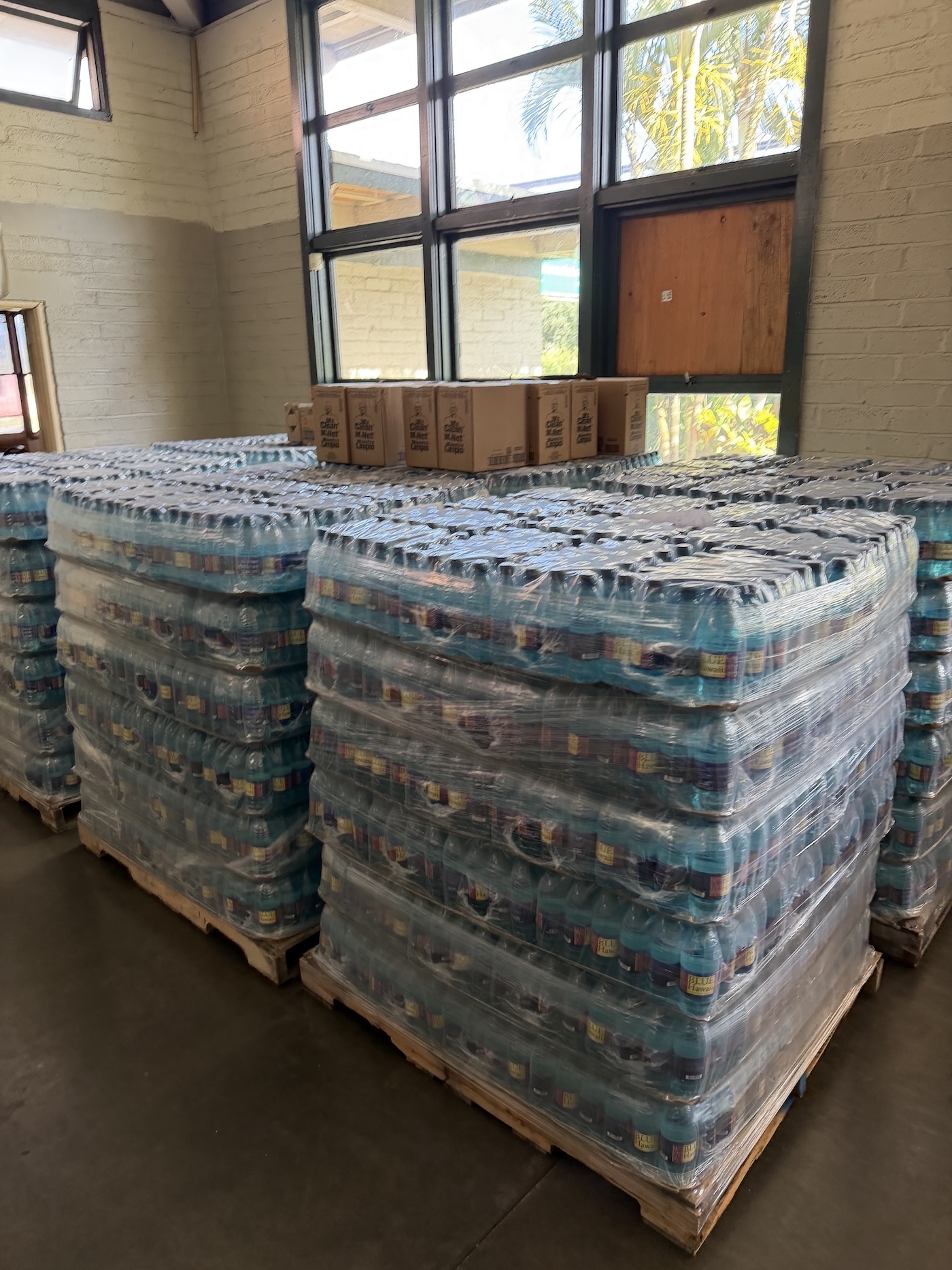Convoy of Hope delivered drinking water to hubs on Oʻahu to distribute to residents who were impacted by the floods.