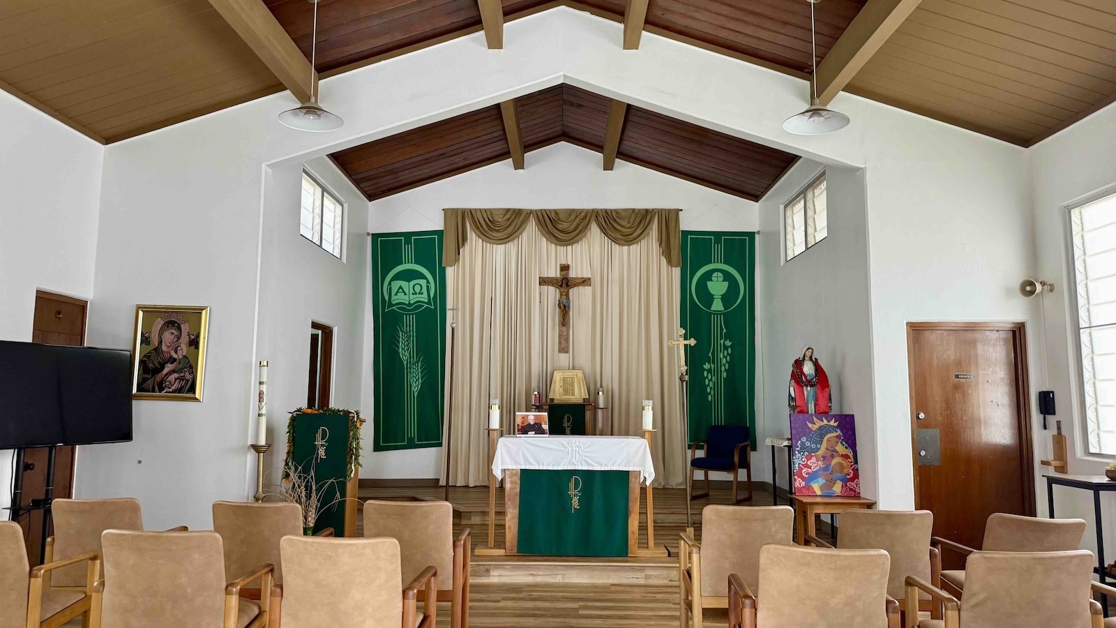 Students may attend chapel on campus on Fridays.