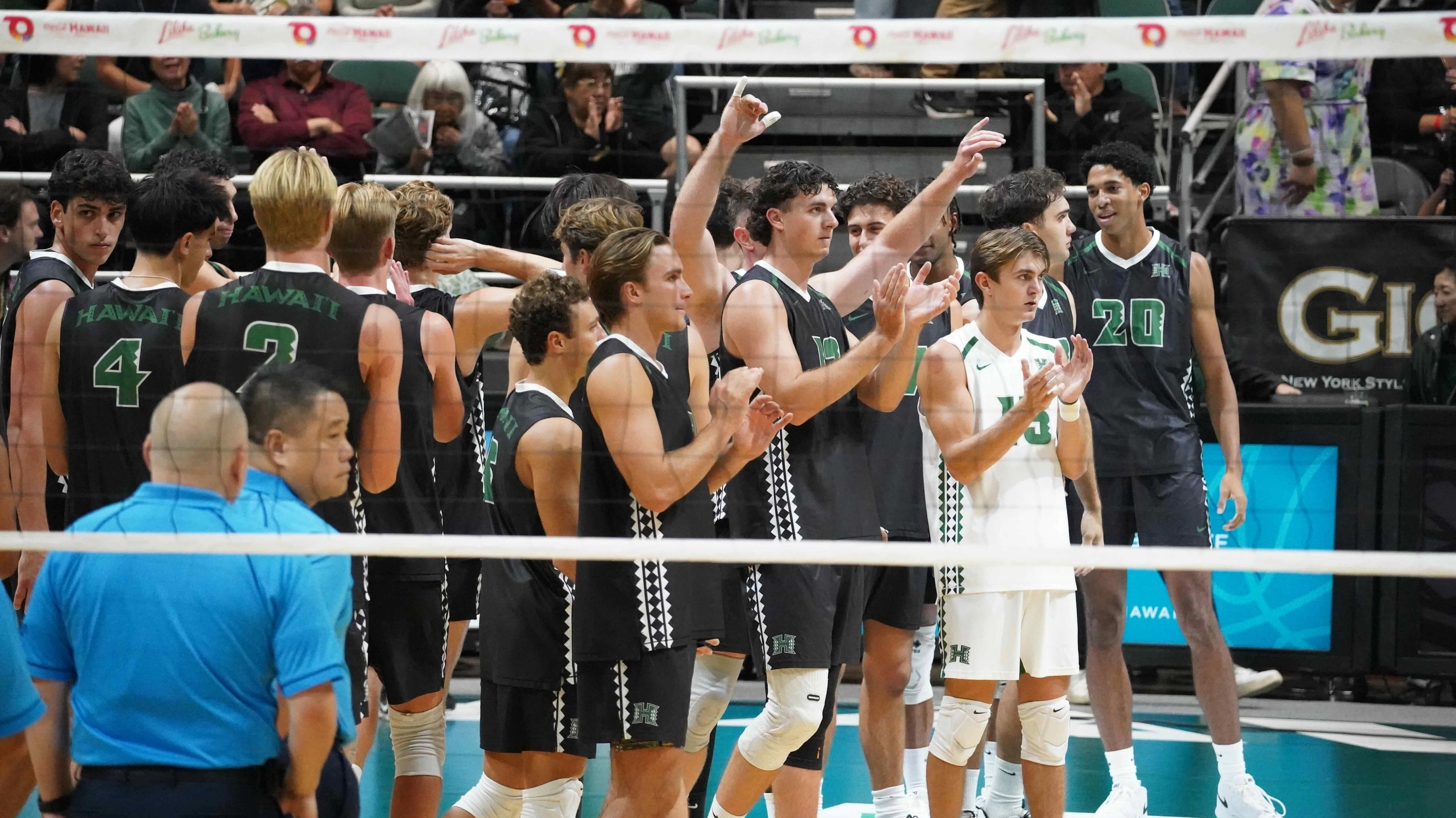 UH mens volleyball 051026