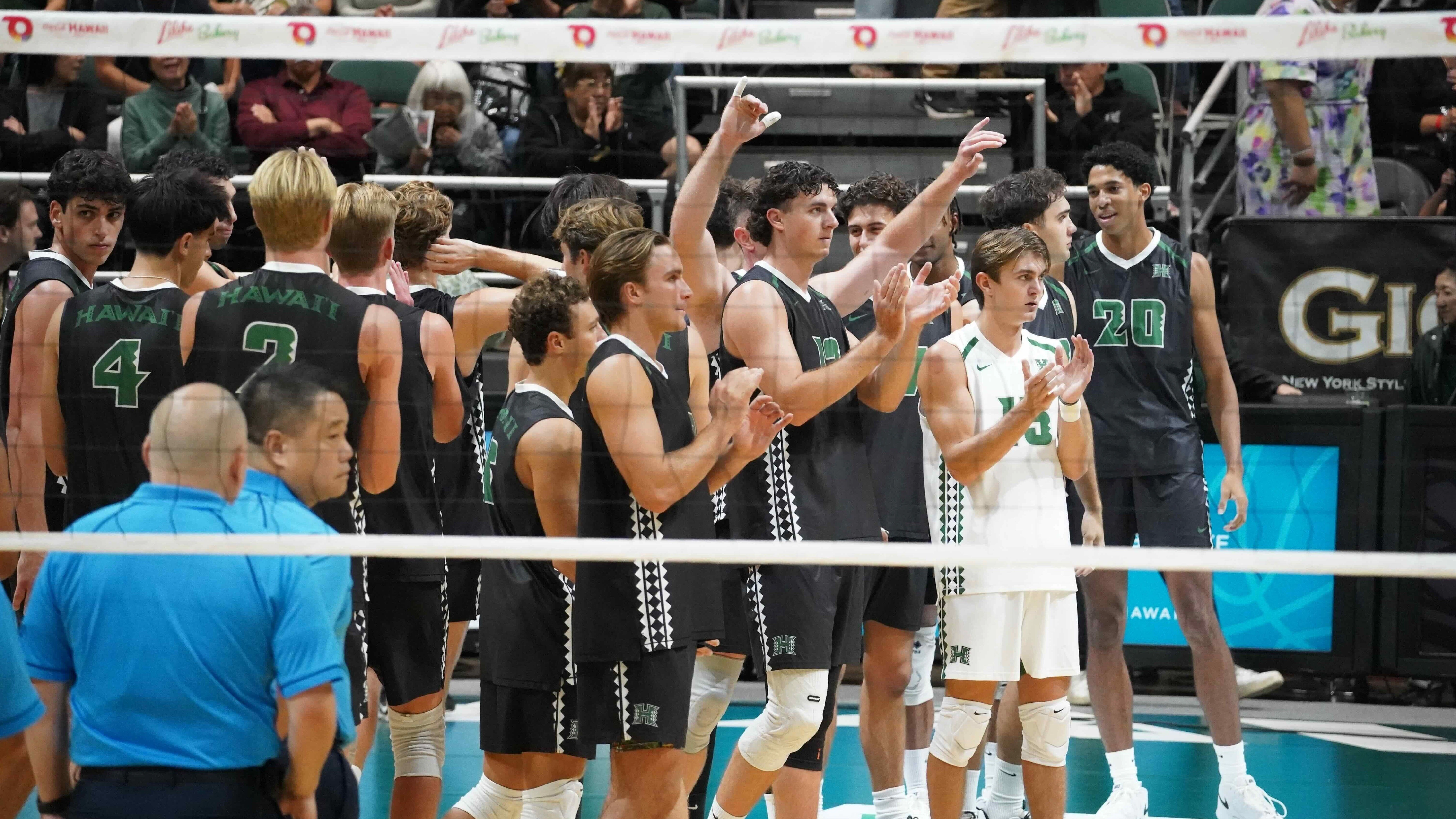 UH mens volleyball 051026