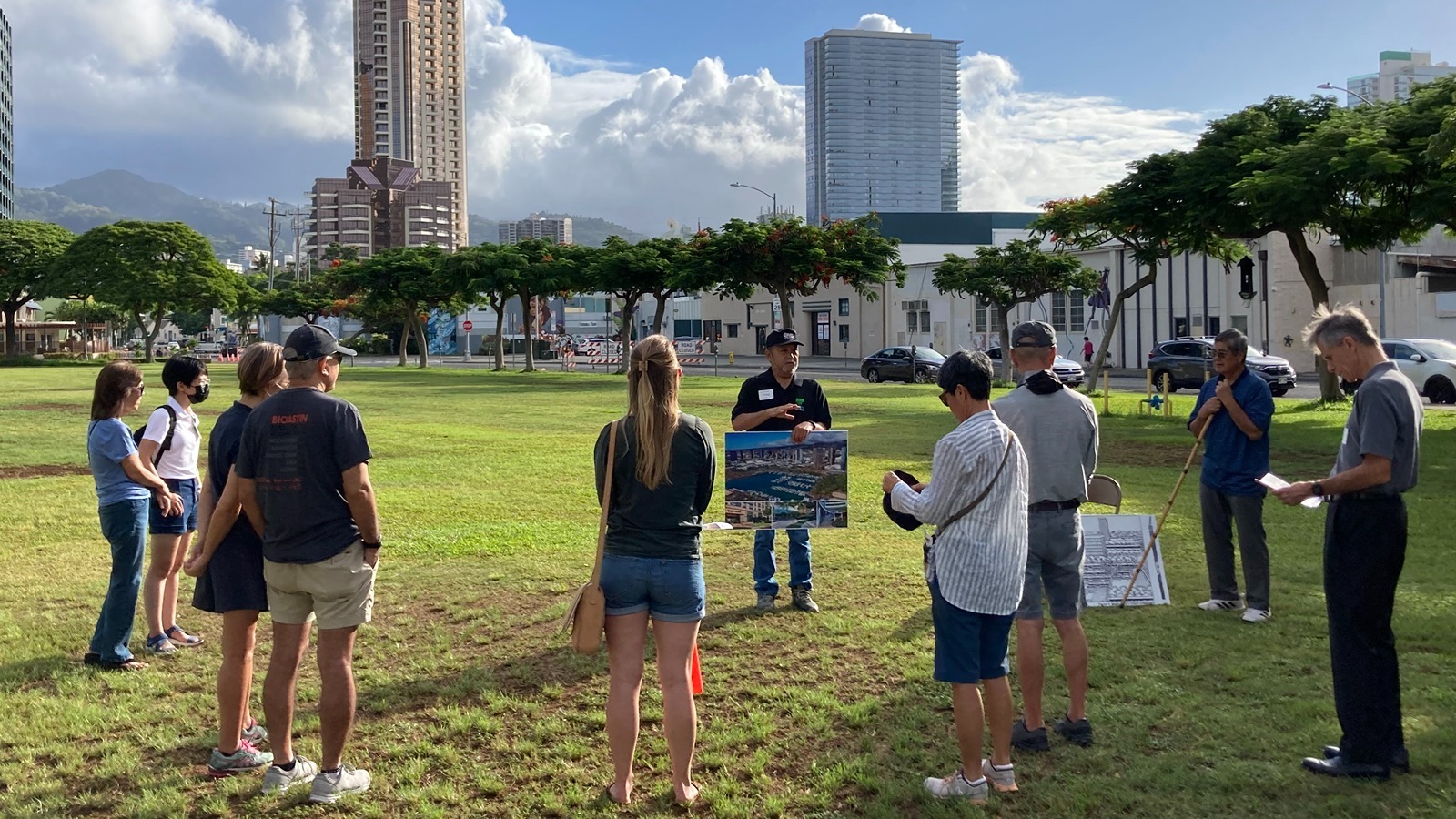A previous walking tour